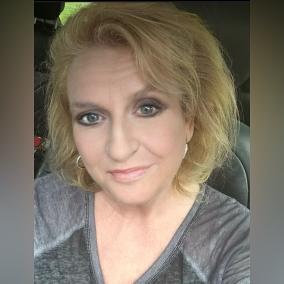 Happy Day!   lol.   😂 - Picture 2 of 16